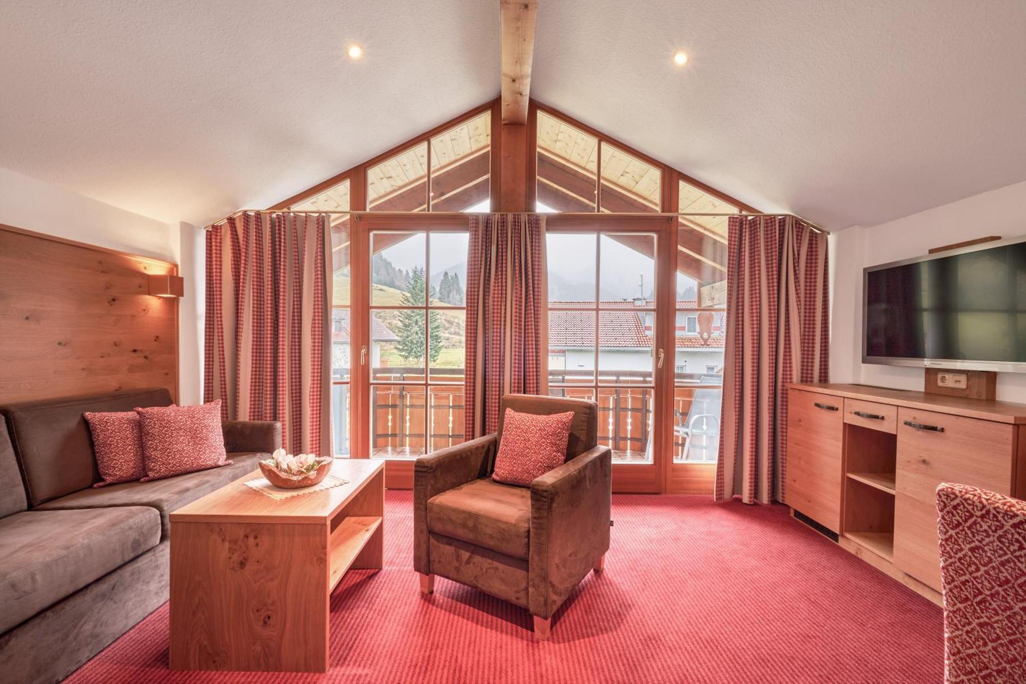 Landhotel Berghof Bad Hindelang Exteriör bild