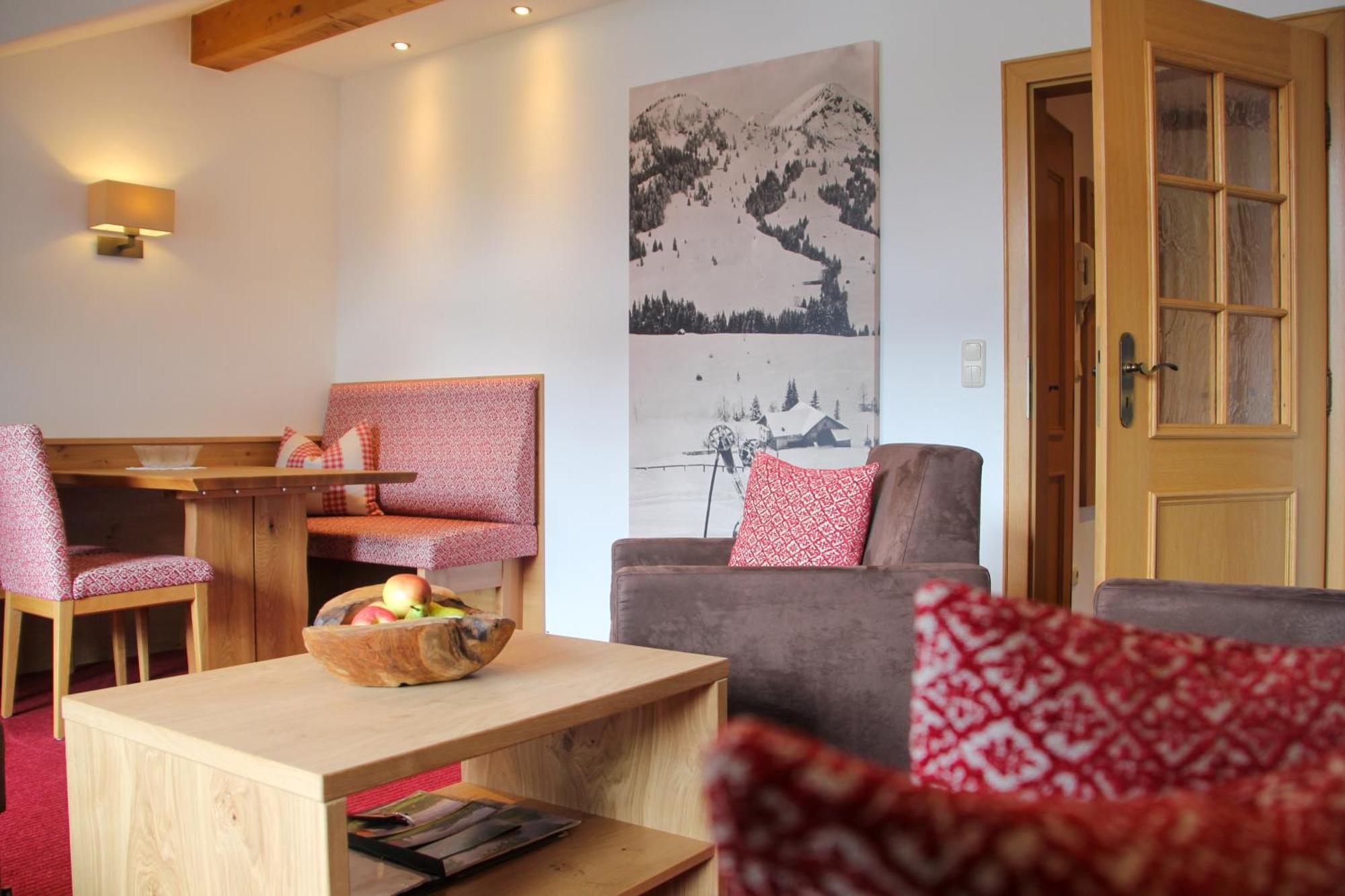Landhotel Berghof Bad Hindelang Exteriör bild