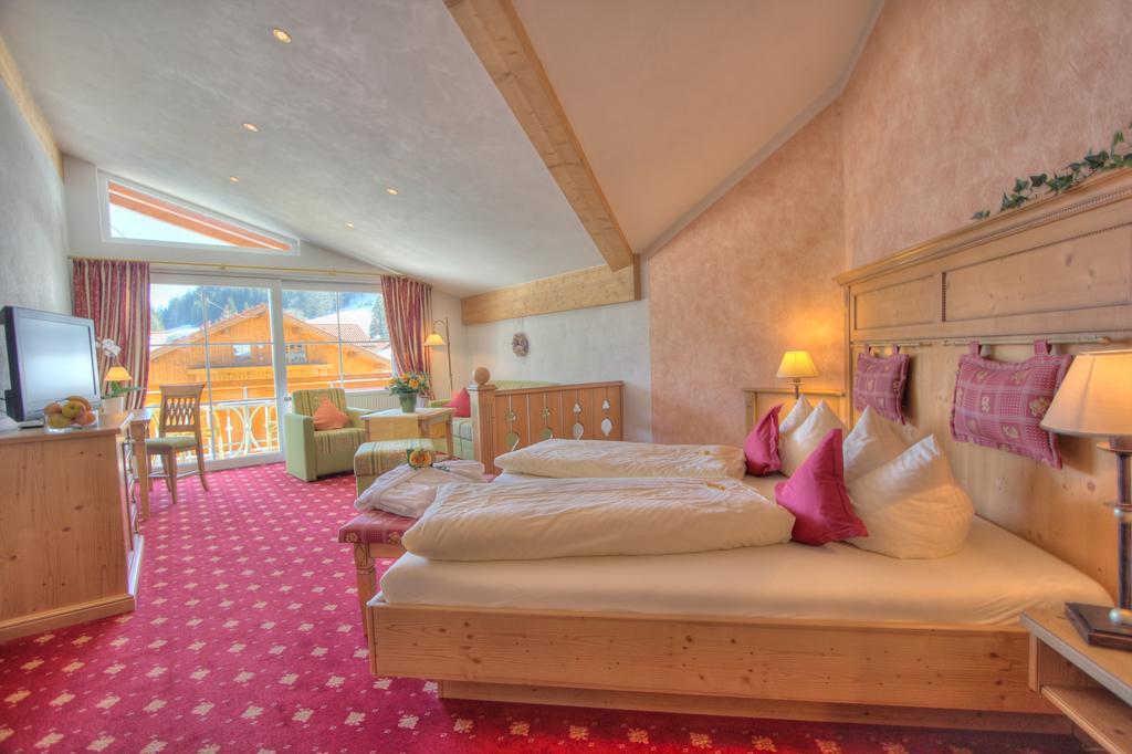 Landhotel Berghof Bad Hindelang Rum bild