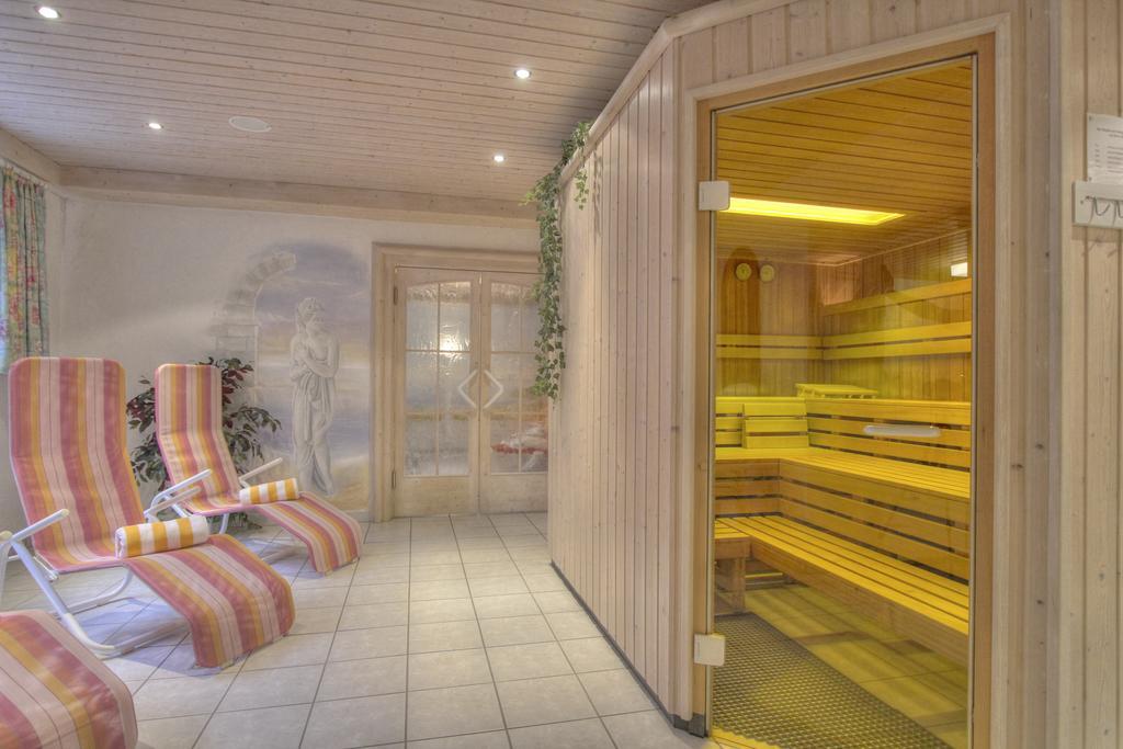 Landhotel Berghof Bad Hindelang Exteriör bild