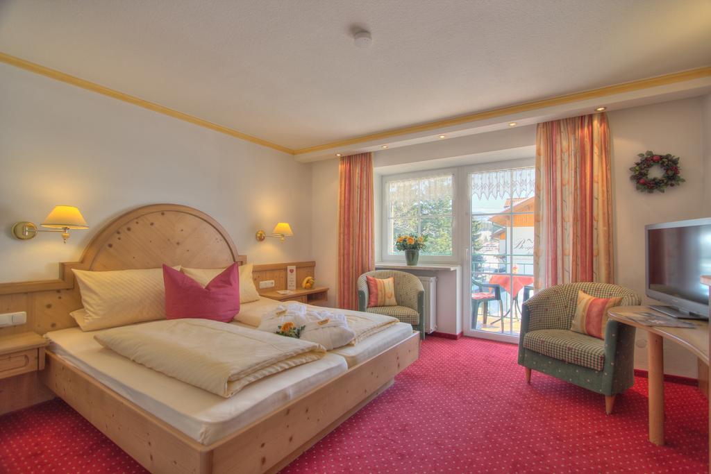 Landhotel Berghof Bad Hindelang Rum bild