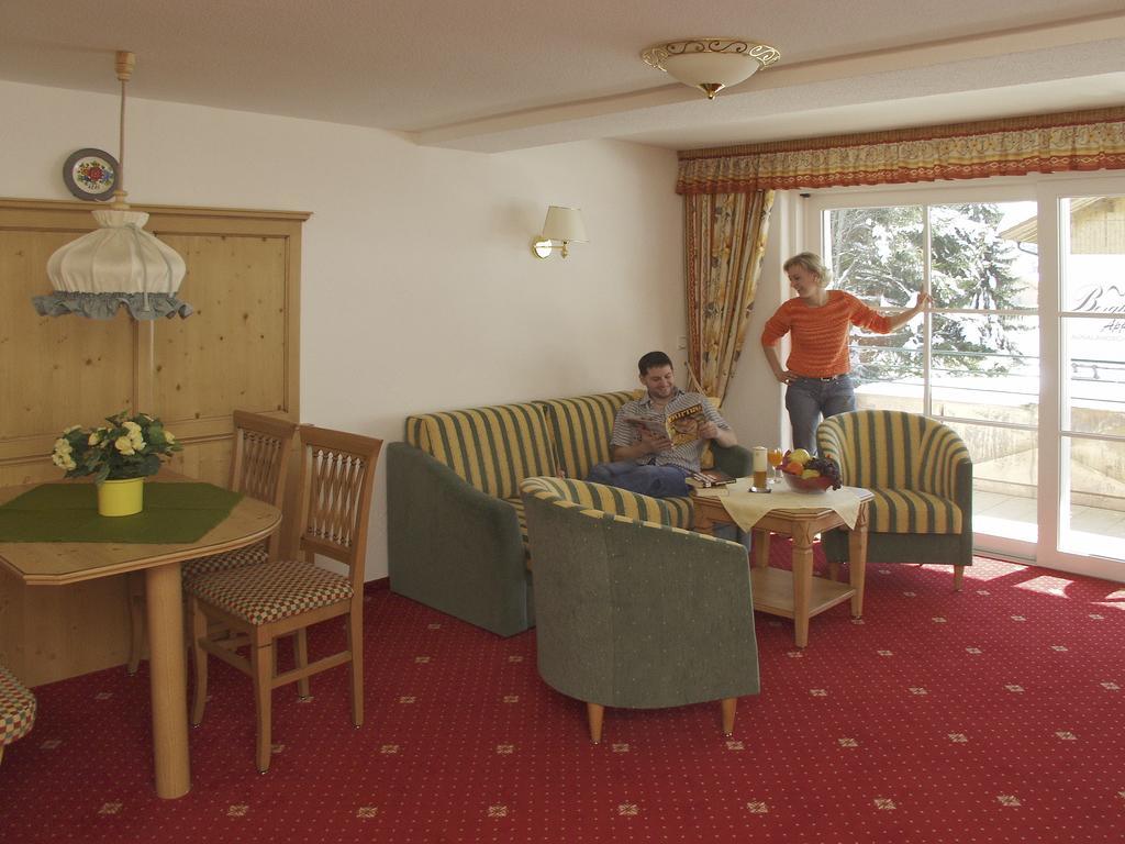 Landhotel Berghof Bad Hindelang Exteriör bild
